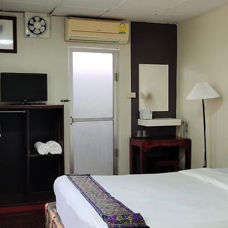 Born Guest House Chiang Mai Luaran gambar