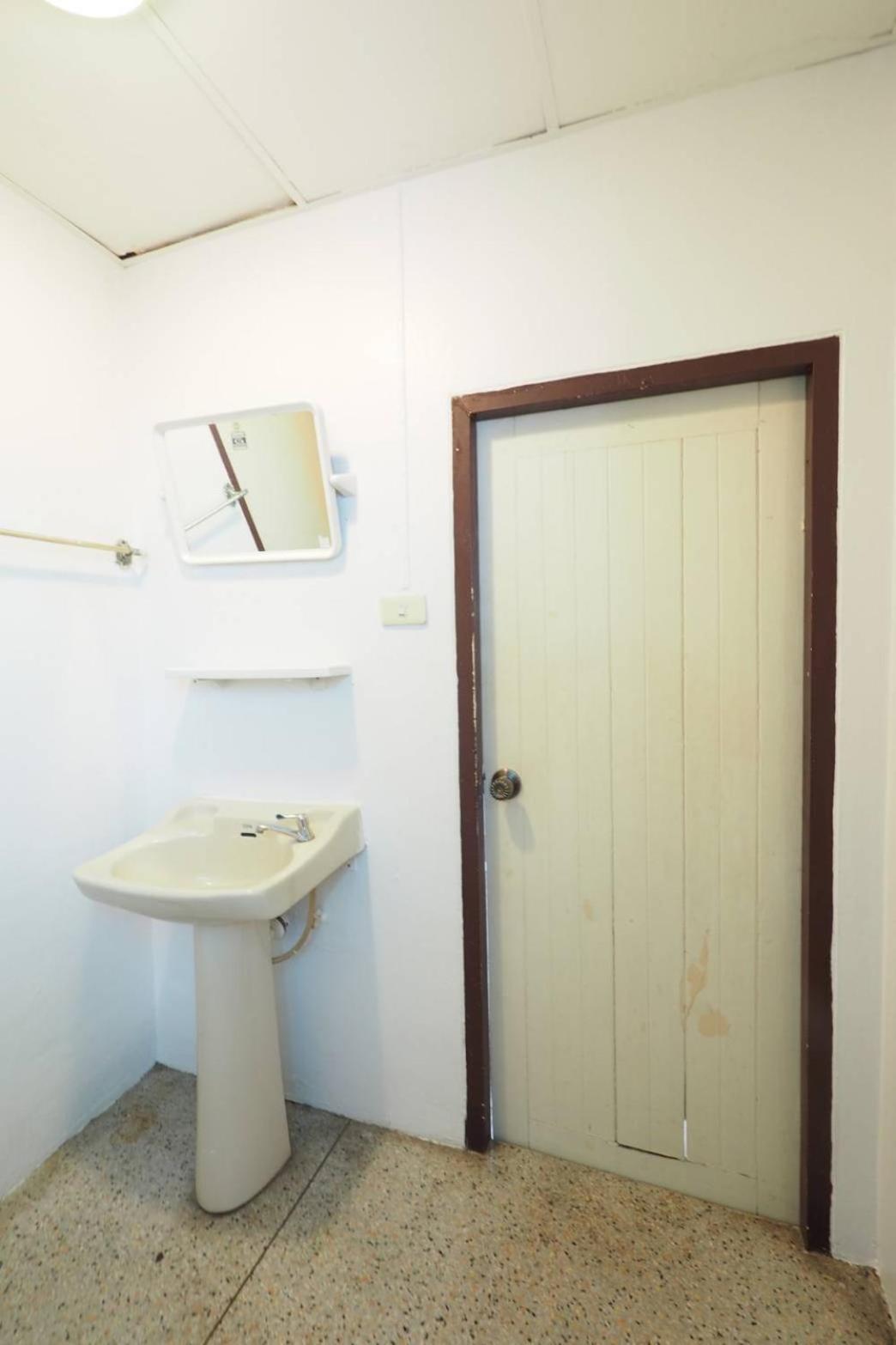Born Guest House Chiang Mai Luaran gambar