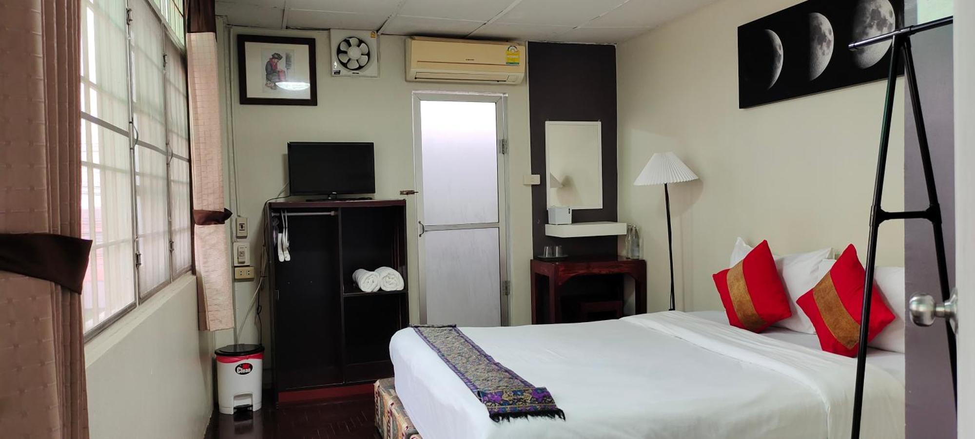 Born Guest House Chiang Mai Luaran gambar